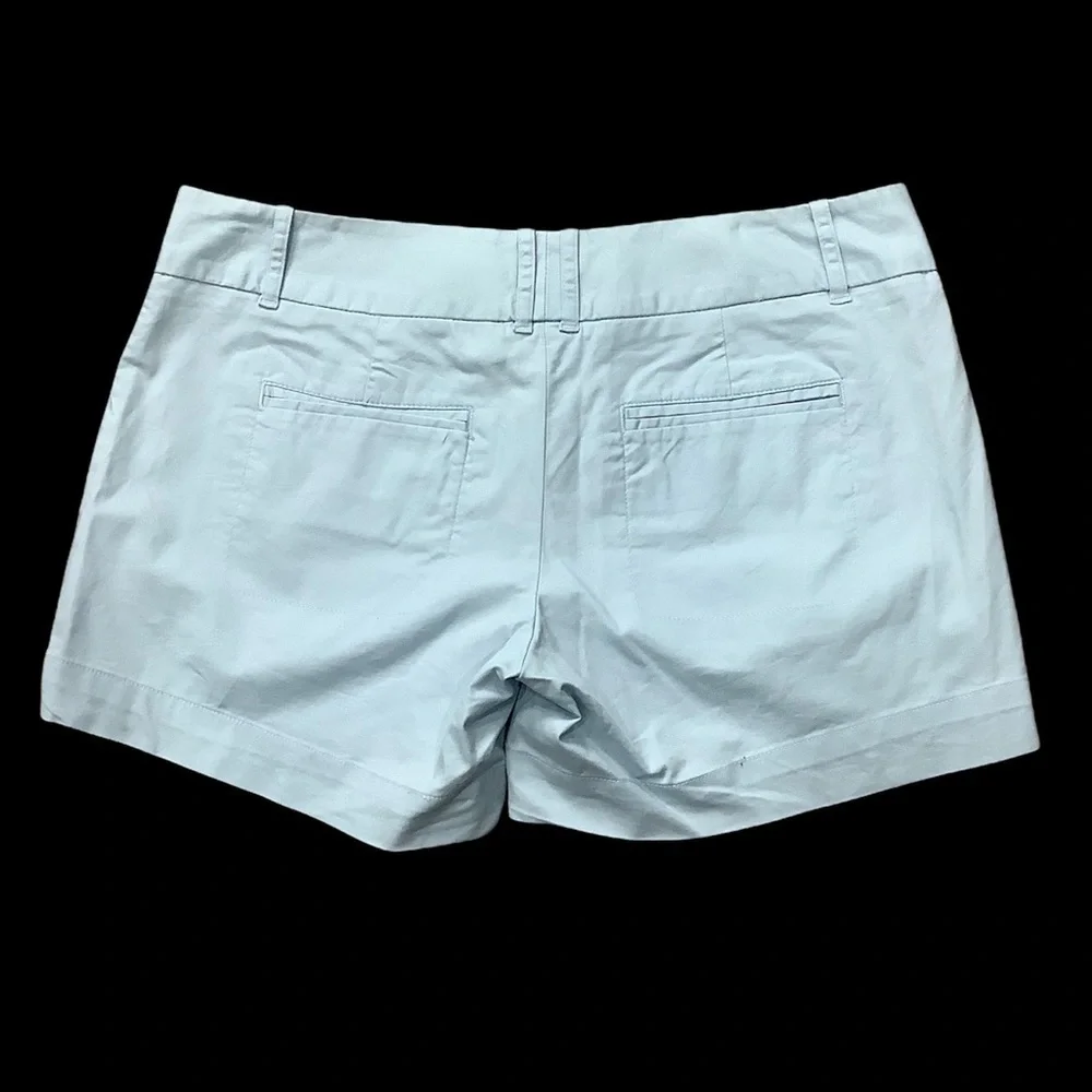 Women's The Limited 2 XS Shorts Chino Khakis Pastel Light Blue Stretch NWOT - Picture 2 of 6